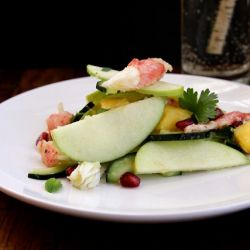 Cách làm món salad Cua King/ Vua/ Hoàng Đế/ Huỳnh Đế/ Alaska, táo và lựu
