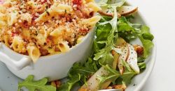Cùng vào bếp làm món tôm hùm Mac và phô mai đãi khách