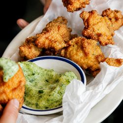 Món ăn vặt tôm hùm ngô chiên ngon khó cưỡng